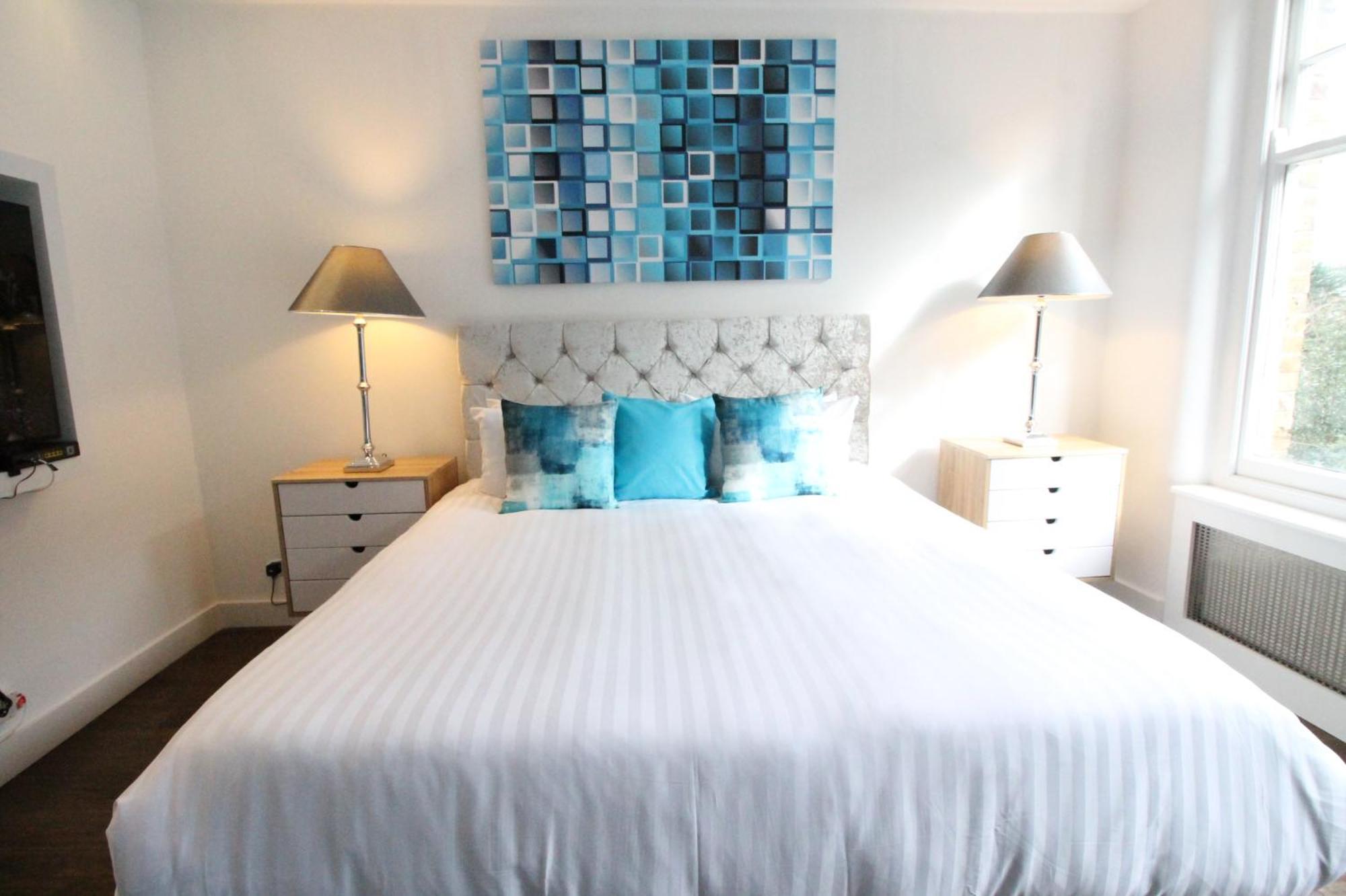 Apartament Contemporary 3 Double Bedroom 2 Bathroom Haven In The Heart Of Chelsea Exquisite With A Designer's Touch
