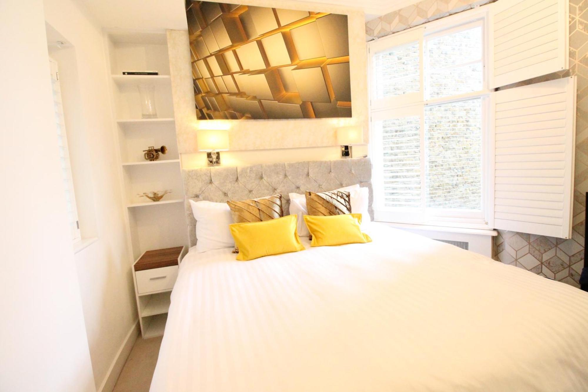 Apartament Contemporary 3 Double Bedroom 2 Bathroom Haven In The Heart Of Chelsea Exquisite With A Designer's Touch *